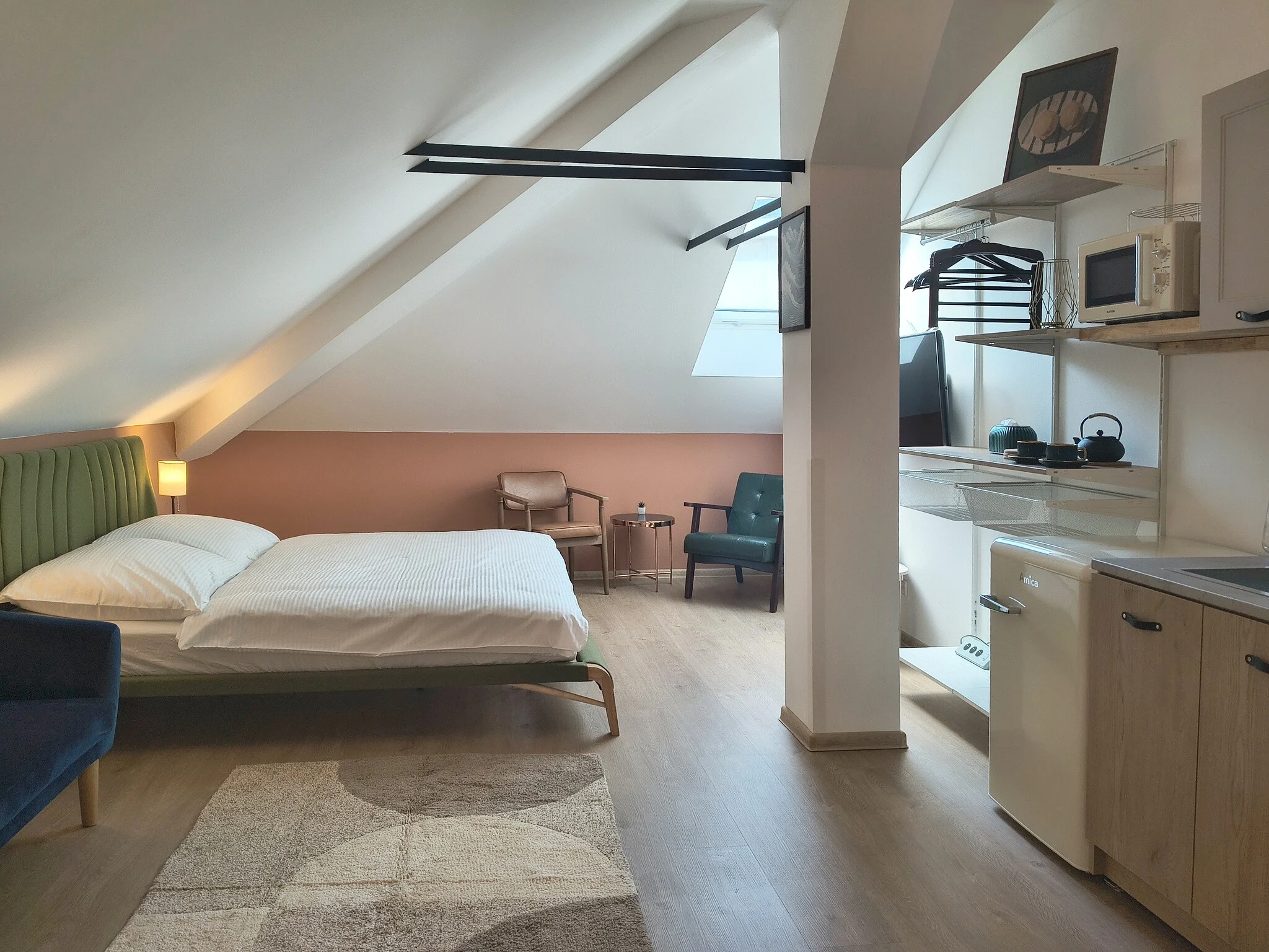 Zimmer 401 im vierten Stock der CHILL Apartments