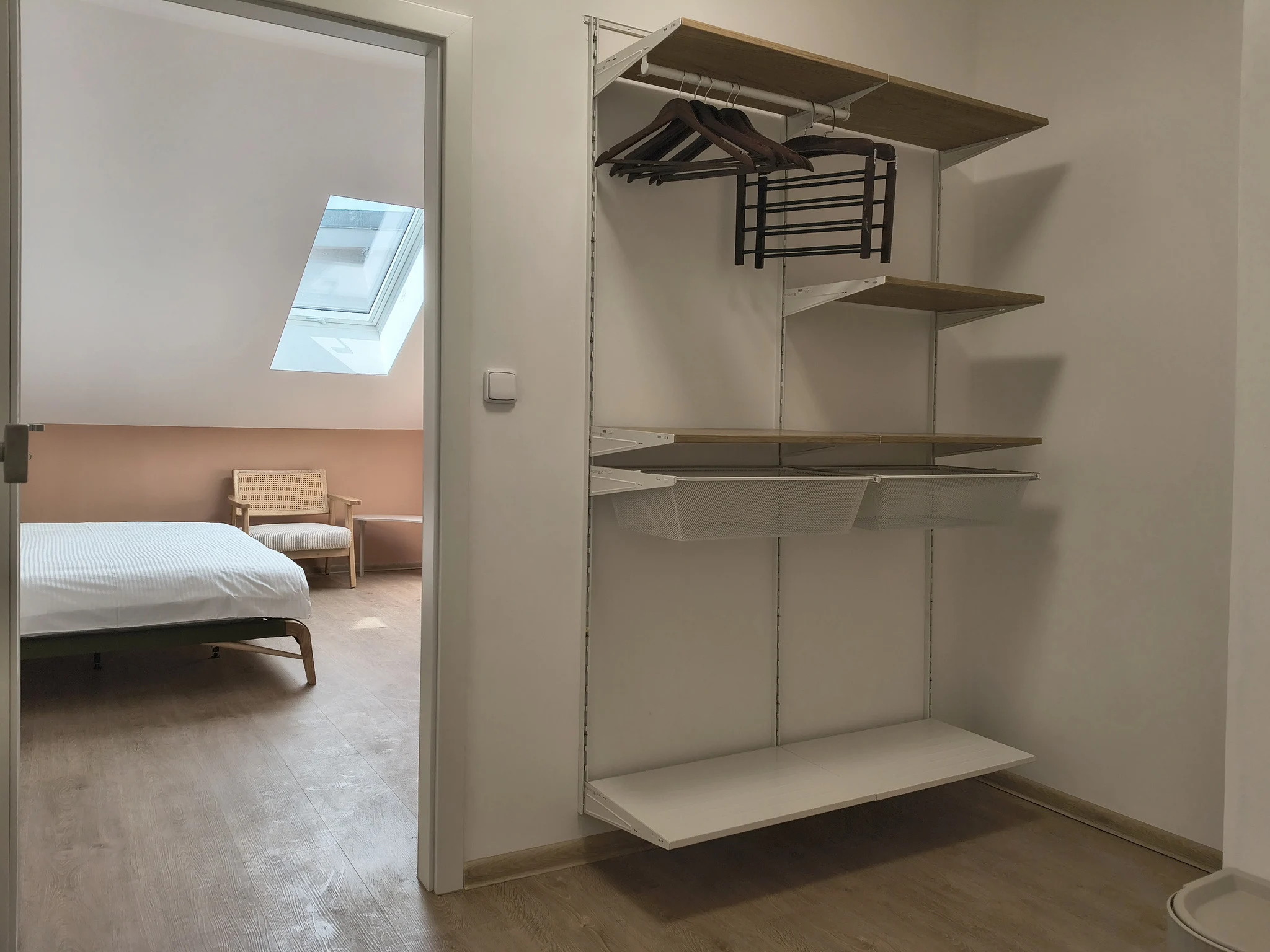 Innenraum oder Badezimmer von Zimmer 402 bei CHILL Apartments