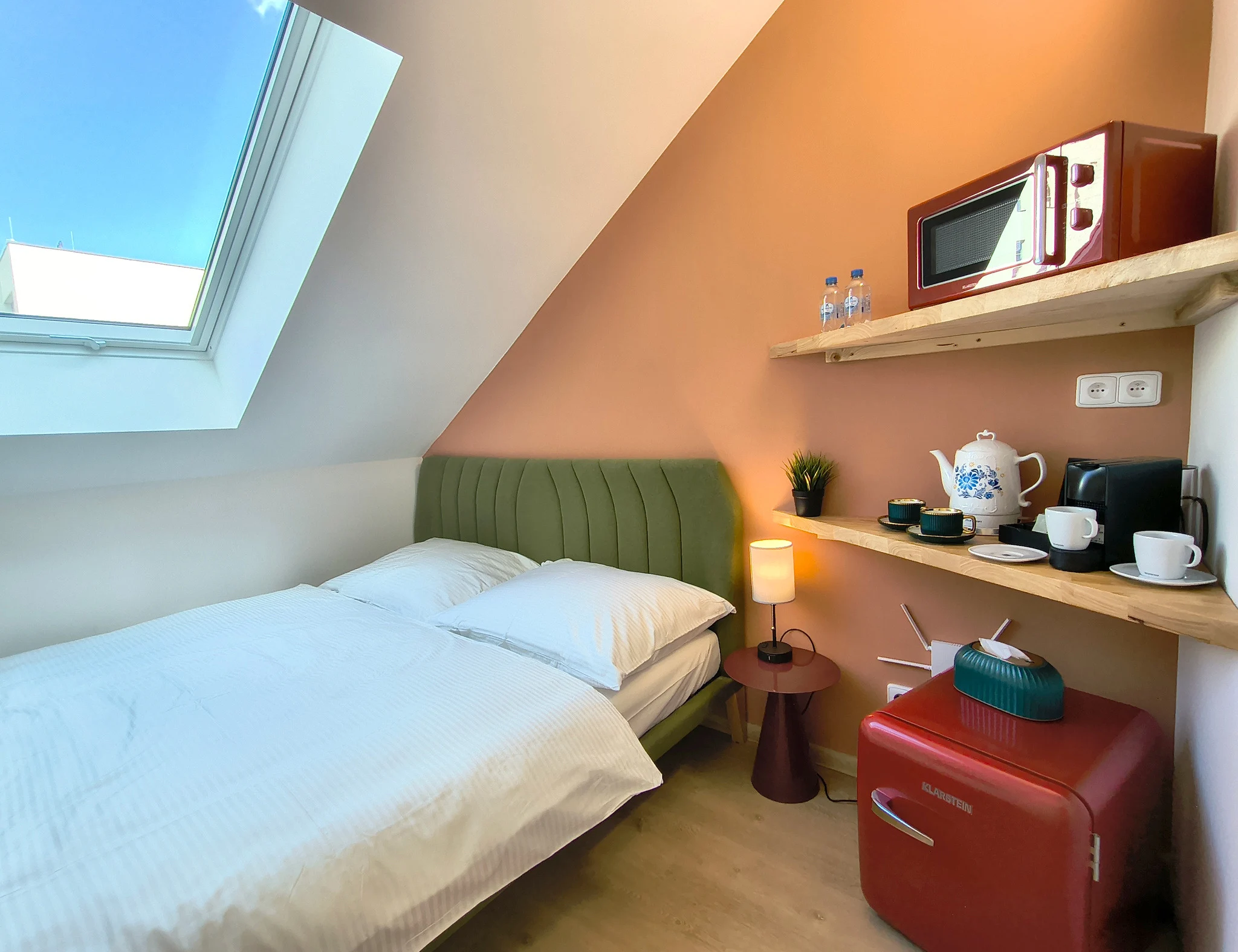 Zimmer 406 im vierten Stock der CHILL Apartments