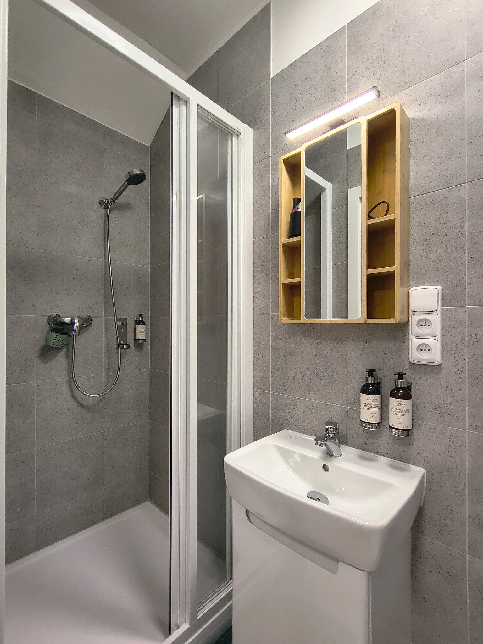 Innenraum oder Badezimmer von Zimmer 407 bei CHILL Apartments