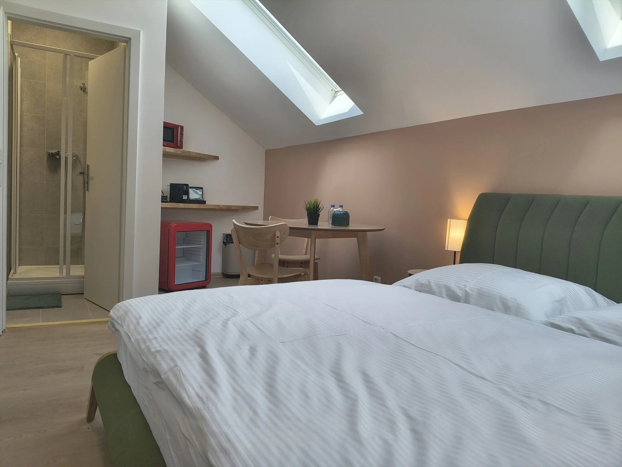 Innenraum oder Badezimmer von Zimmer 409 bei CHILL Apartments